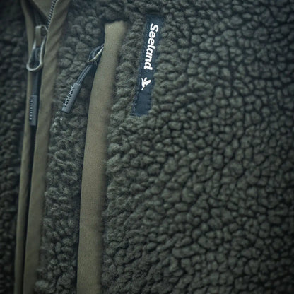 Green Seeland Thaw Fleece Jacket perfect for outdoor adventures and cozy warmth