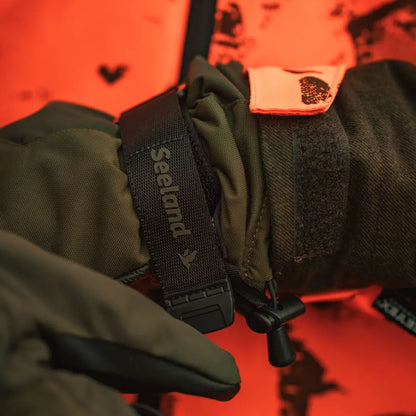 Olive green hunting gloves for outdoors and country clothing by Seeland Trigger Fold-Back Gloves