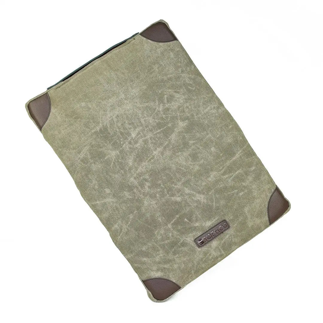 Olive green leather sleeve with brown accents on Sophos Canvas Garden kneel pad