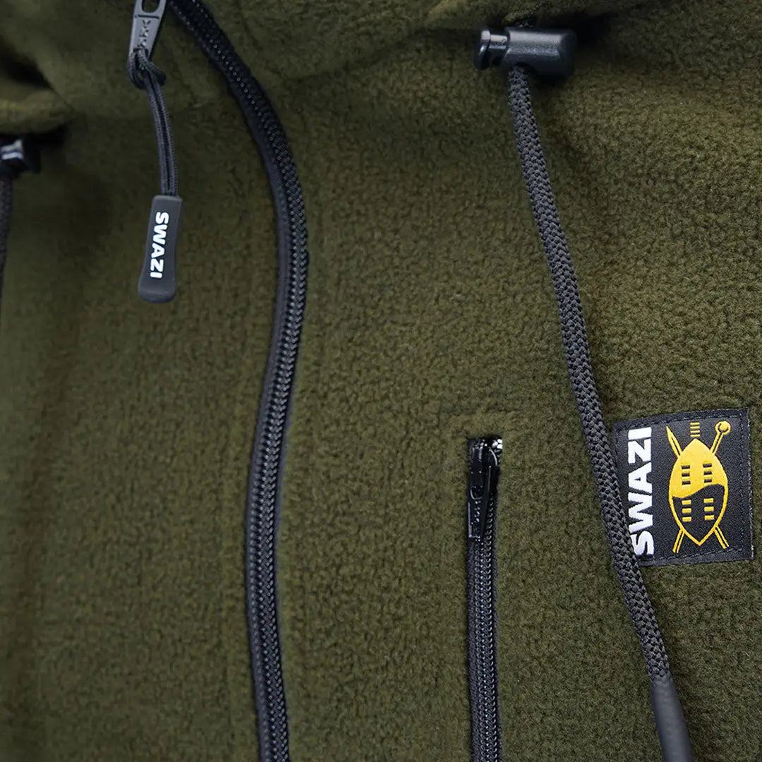 Green fleece jacket from Swazi The Hood, perfect for outdoor activity with high collar keeping