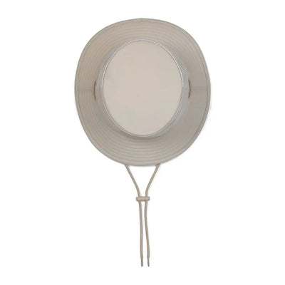 Wide-brimmed beige hat with Airflo technology and chin strap from Tilley LTM1
