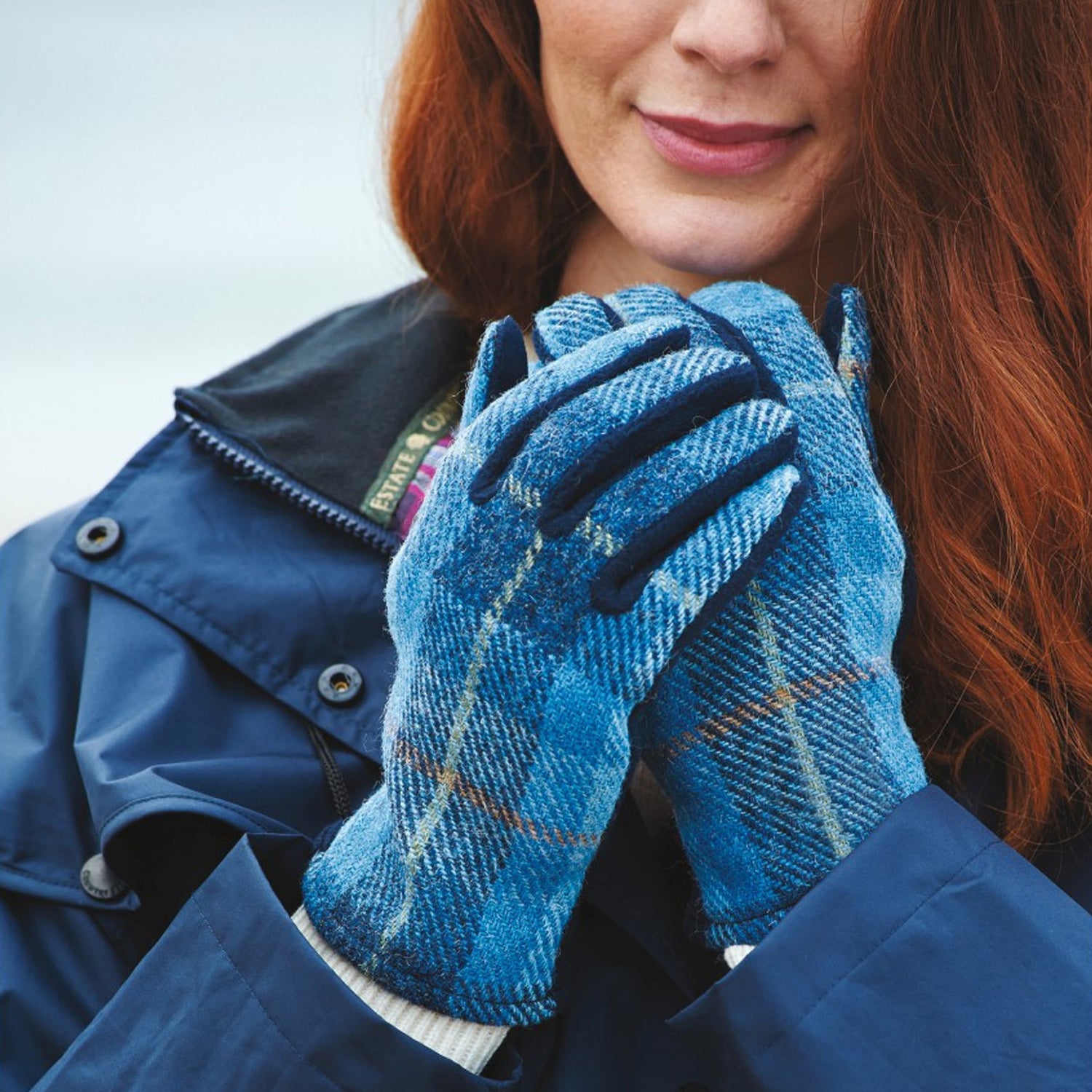 Heather-Isla-Harris-Tweed-Fleece-Gloves