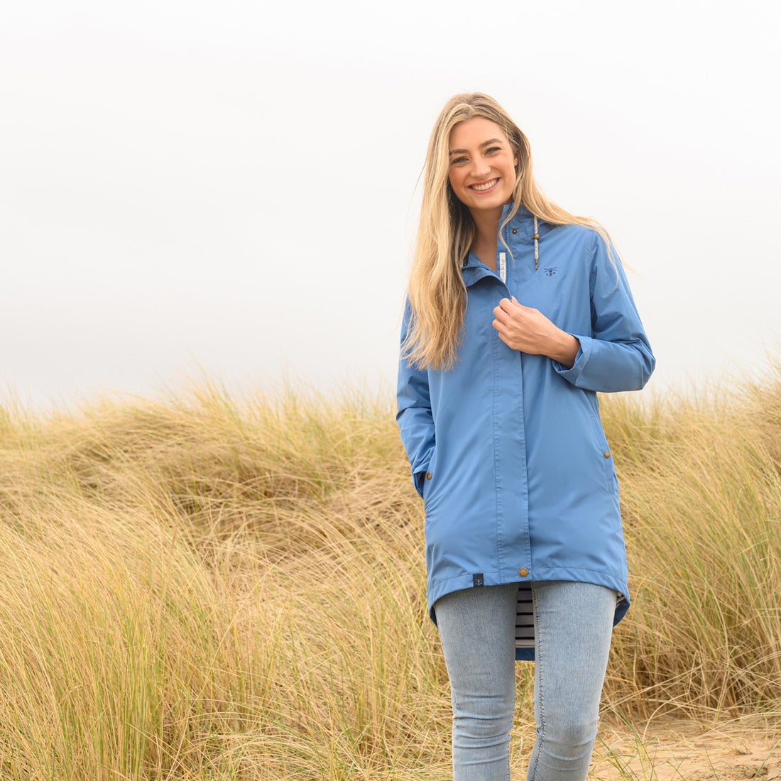 Lighthouse-Beachcomber-Long-Jacket