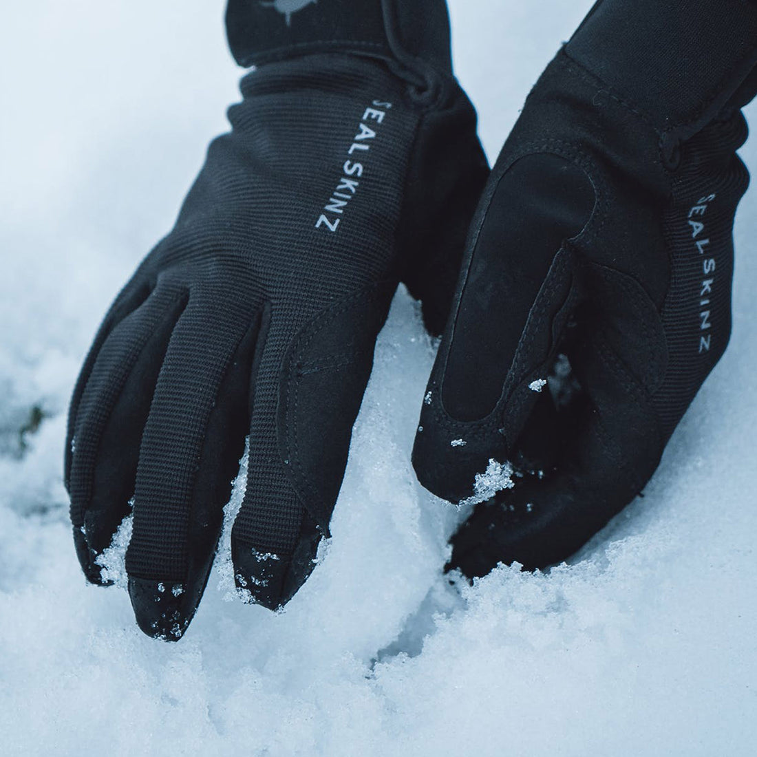 Sealskinz-Waterproof-All-Weather-Gloves